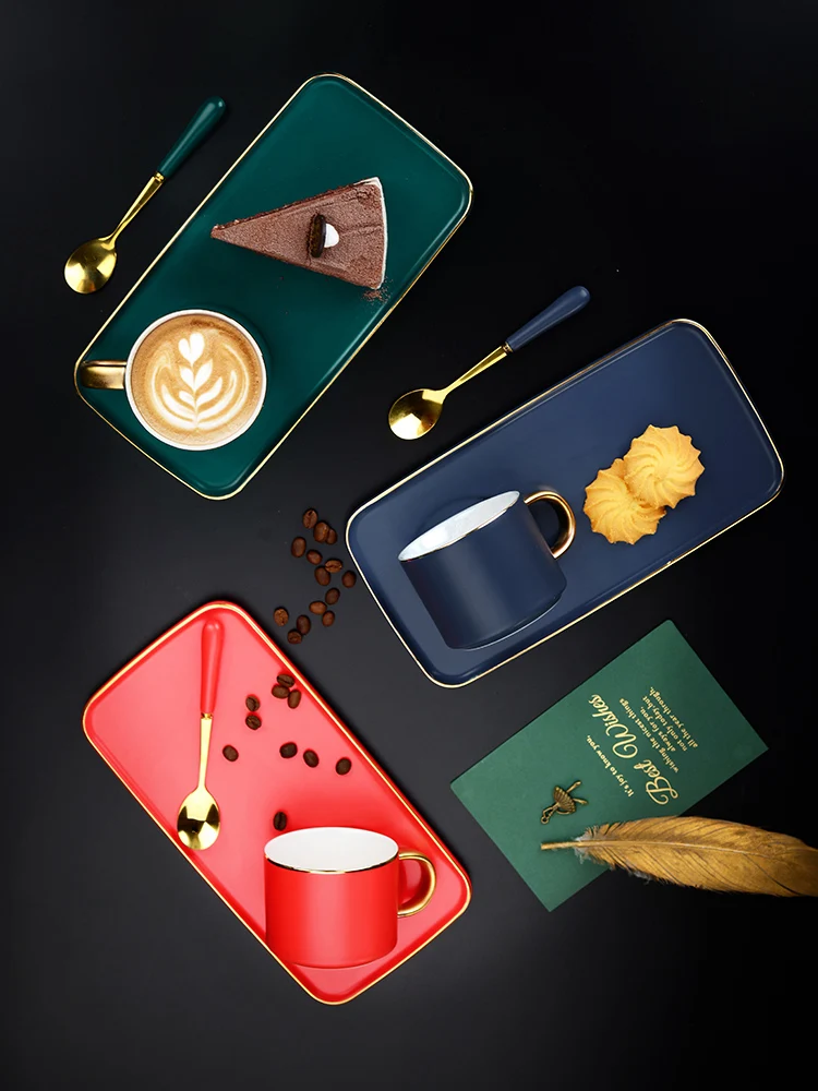 

Европейский стиль, маленькая Роскошная керамическая чашка для кофе, блюдце, набор, британский послеобеденный чай, чашка, Скандинавская кера...