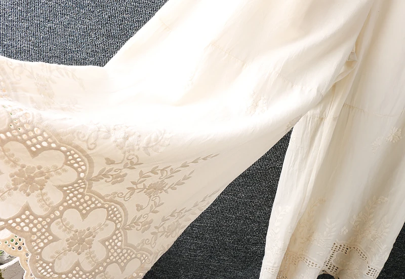 

2020 New Summer Women Pants Mori Girl Literary Fresh Elastic Waist Embroidery Loose Cotton Wide Leg Pants Women