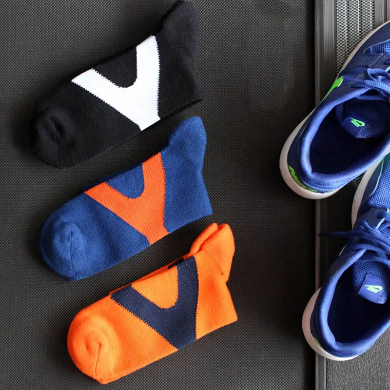 Унисекс давление спортивные носки правая пятка тяга укрепление баскетбольные