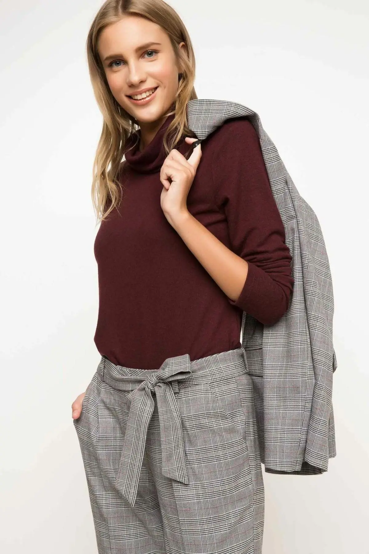 Дефакто Леди Мода водолазка сплошной Повседневный пуловер с длинными рукавами