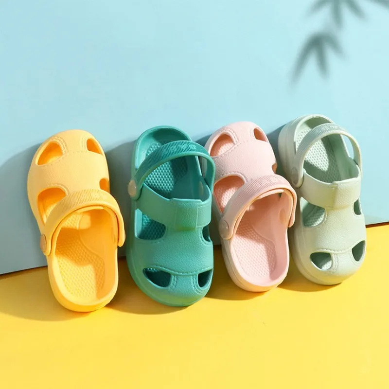 

Summer New Baby Hole Shoes Children Nice Non -slip Soft Floor Baby Boys Girls Beach Sandals 1 -3 Years