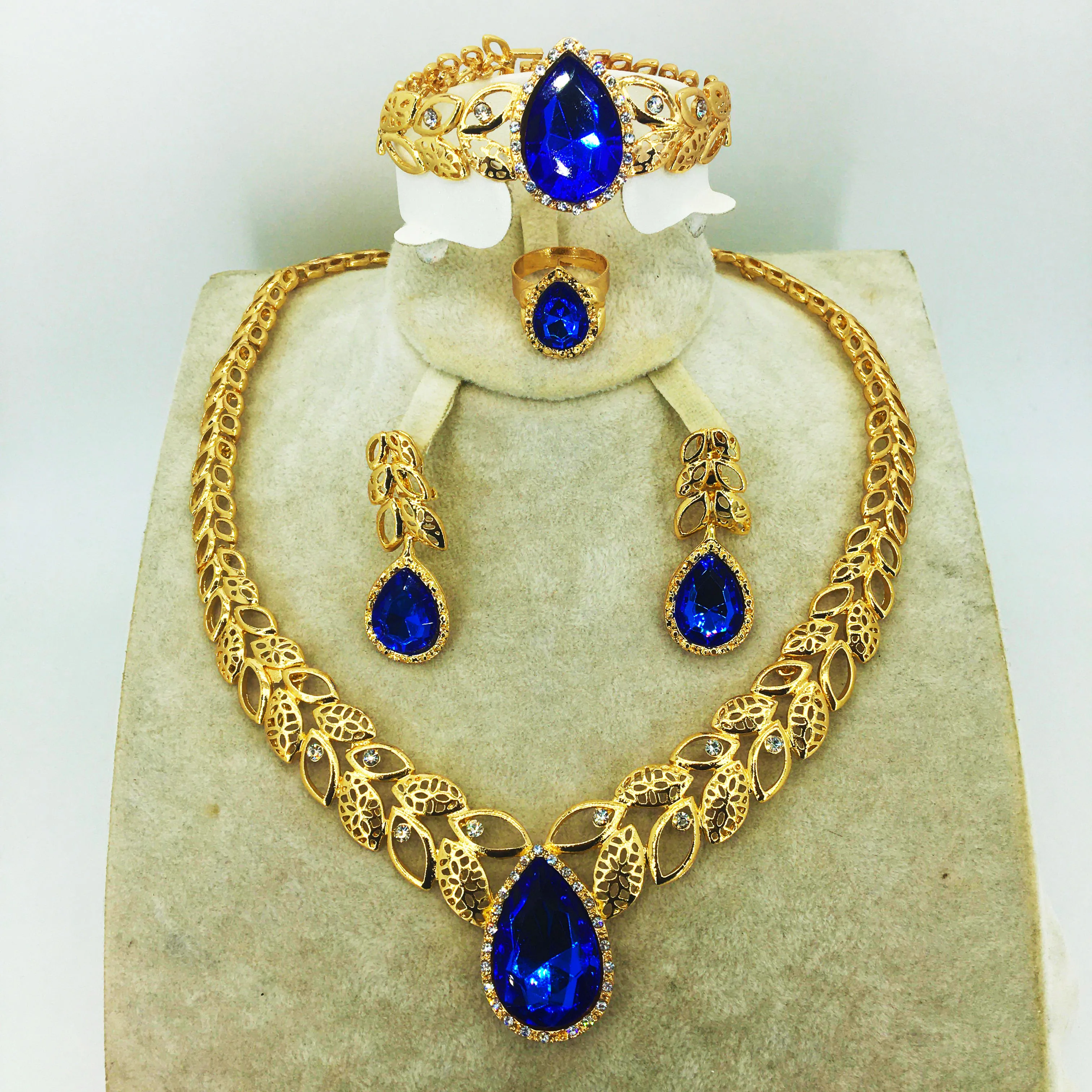 

Модные ювелирные изделия женский ювелирный комплект колье серьги кулон Романтические ювелирные изделия Свадебные украшения для вечеринок...