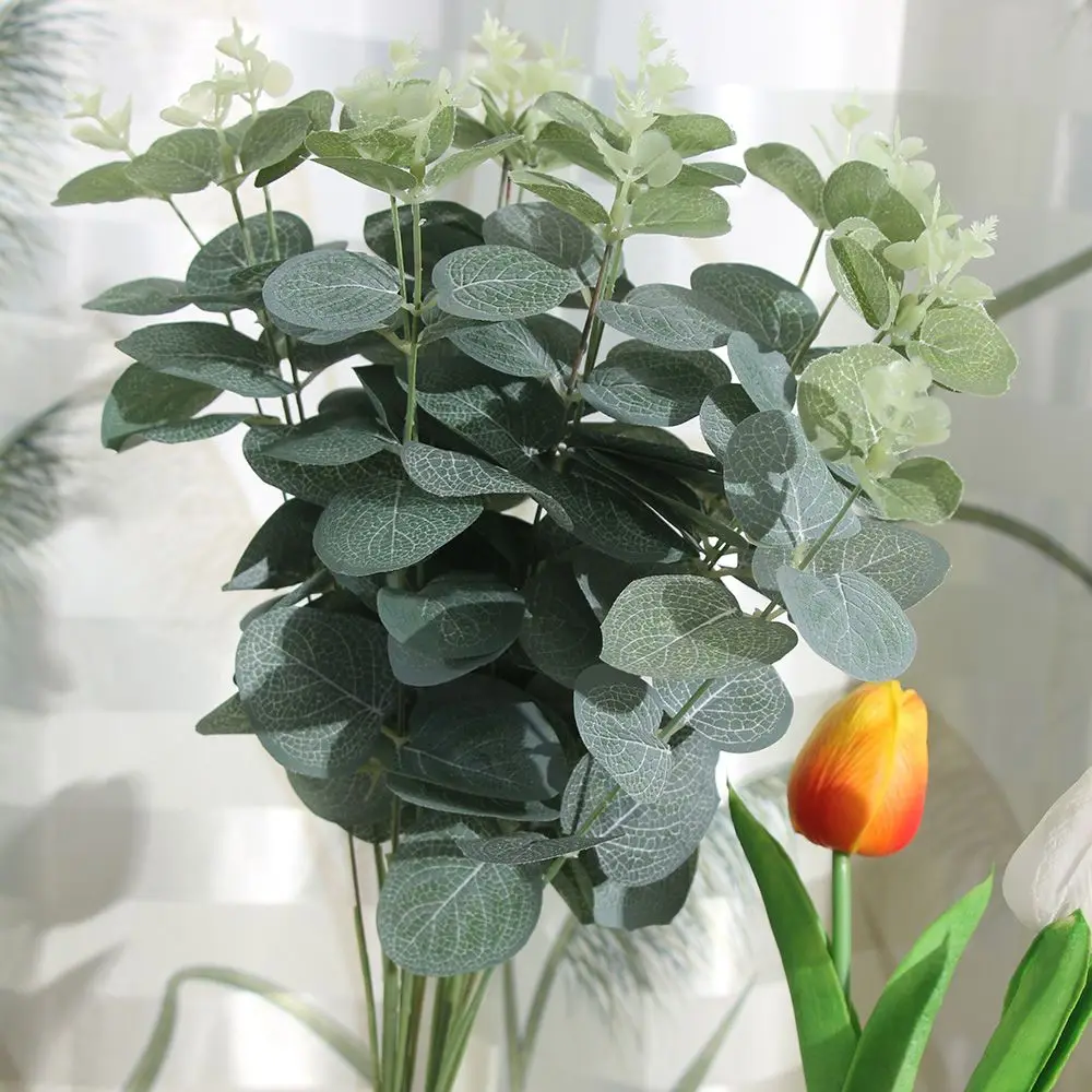 Ветка из искусственных листьев в стиле ретро зеленые шелковые листья эвкалипта