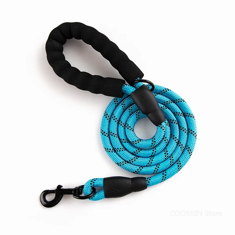 

Pet Reflective Traction Rope Dog Supplies Nylon Round Rope Explosion-proof Foamed Cotton Handle Traction Belt Set