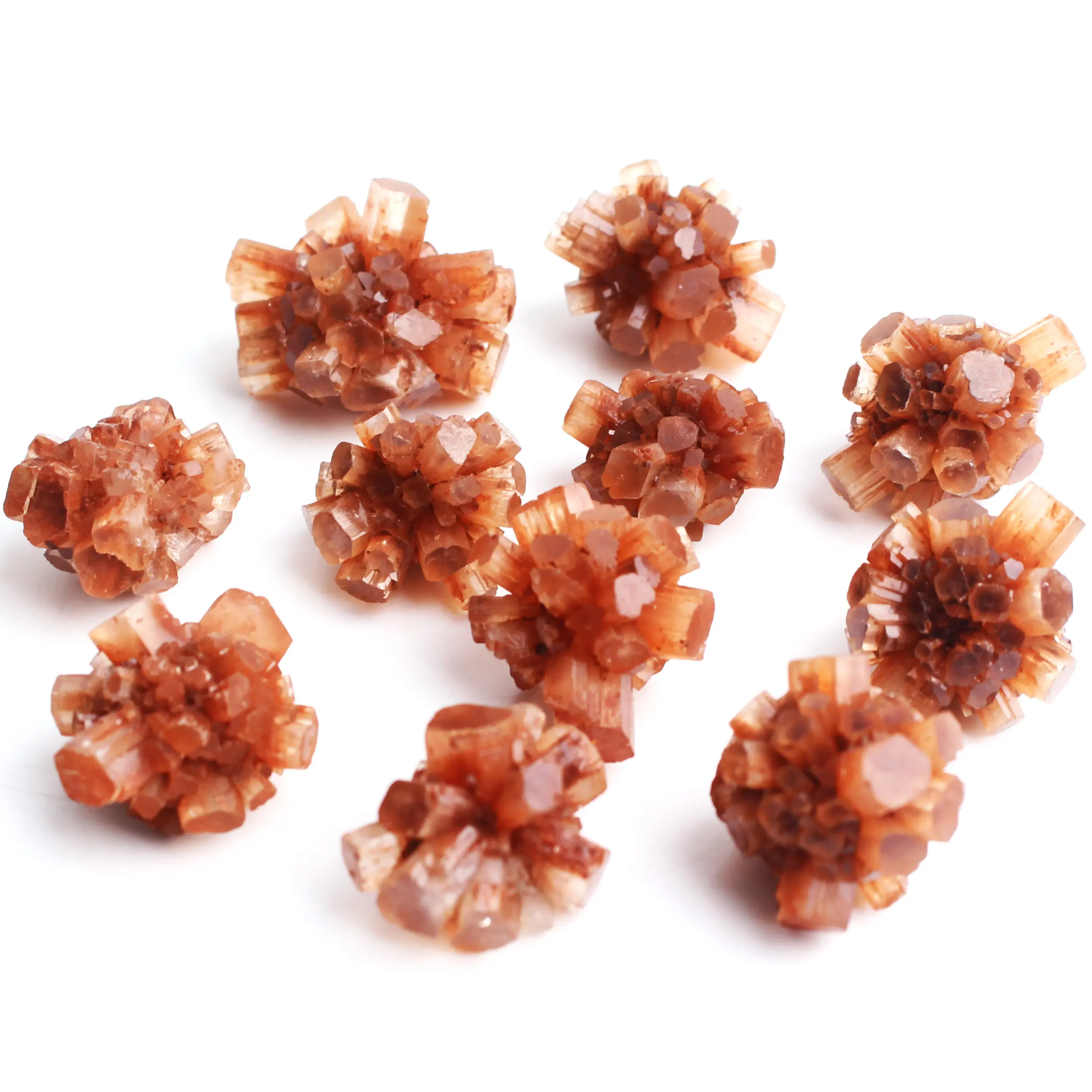 Природный редкий оранжевый арагонит кварц минеральный кристалл в форме кластера