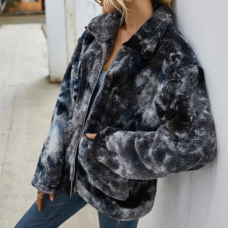 Куртка флисовая женская с карманами Модное теплое пальто на молнии кораллового