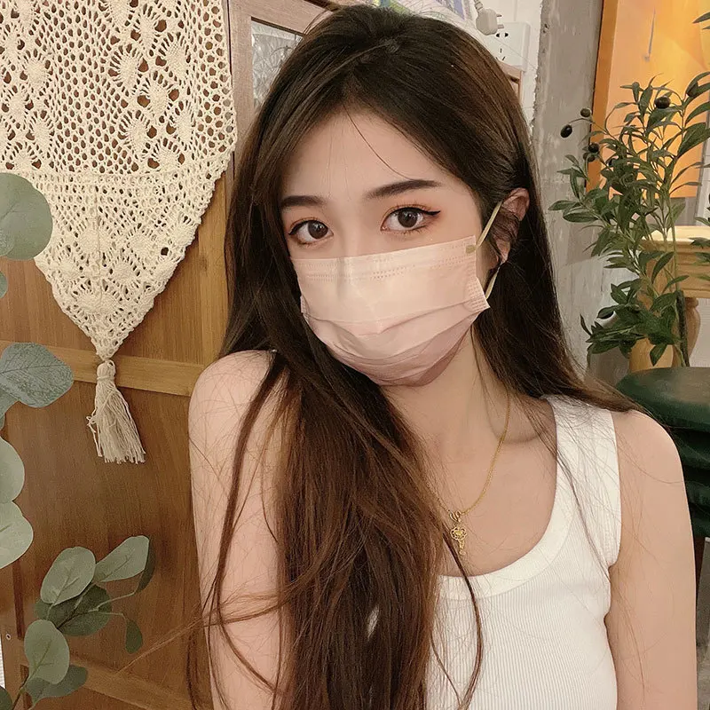 

10/50 Pcs Of Color Gradient Disposable Dust-proof Mask Individually Wrapped 3-layer Dust-proof And Breathable Mascarilla