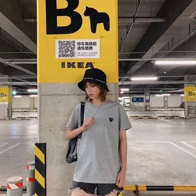 

Japanese Tees Cotton Heart Shaped Short Sleeve T-shirt for Woman and Man Designer Luxury Tee Top Harajuku Kpop Style