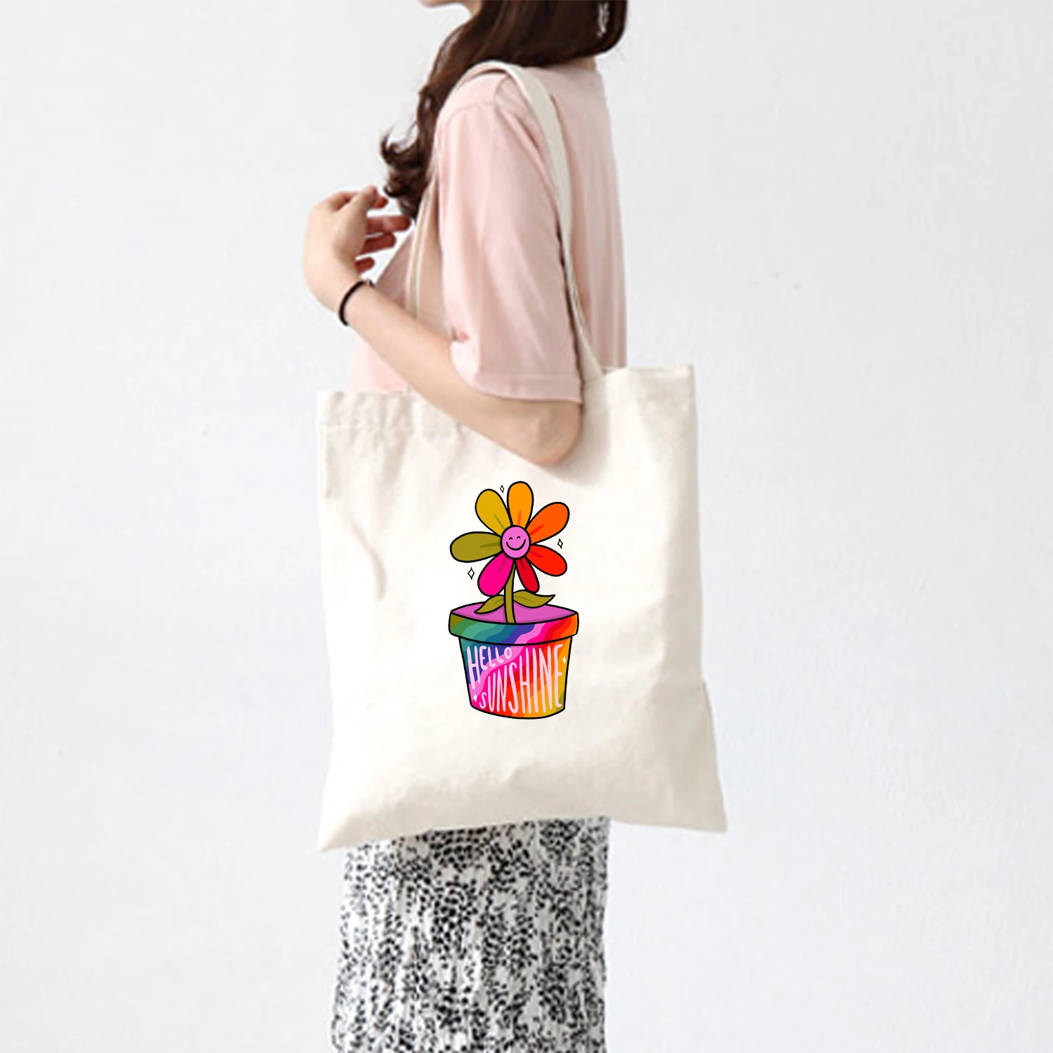 

Colored Flowers Print Women Tote Bags Shopping Handbag Ladies Literary Cartoon Casual Shoulder Bag Female Foldable Beach Shopper