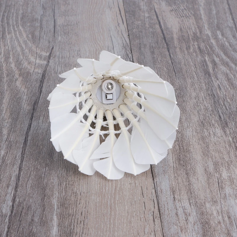 

4pcs Dark Night Colorful LED Badminton Shuttlecock Birdies Lighting Feather