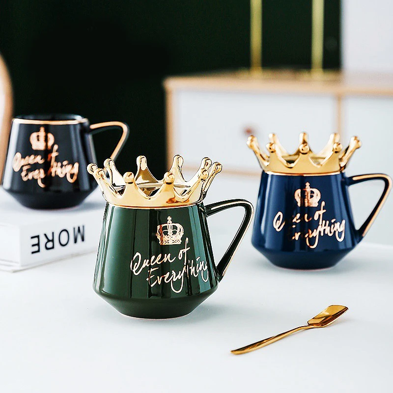 

Queen of Everything Mug With Crown Lid and Spoon Ceramic Coffee Cup Gift for Girlfriend Wife JDH88