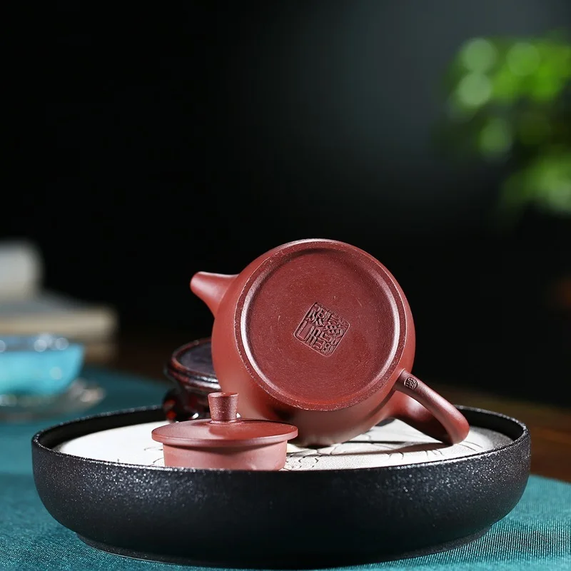 

Yixing Famous Manual Dark-red Enameled Pottery Teapot Raw Ore Dezhong Carved In Purple Clay Teapot