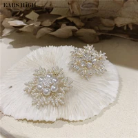ears high korean fashion crystal winter snowflake brooch elegant pearl pin badge for women girls clothes decoration jewelry