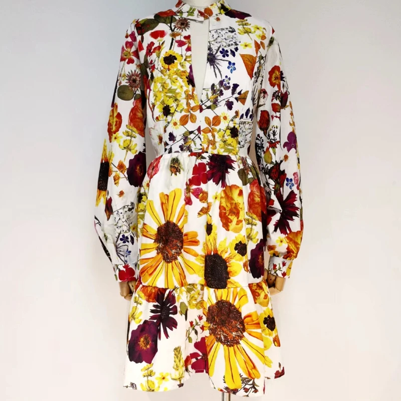 

Banquet dress 2021 new color printing long-sleeved holiday dress