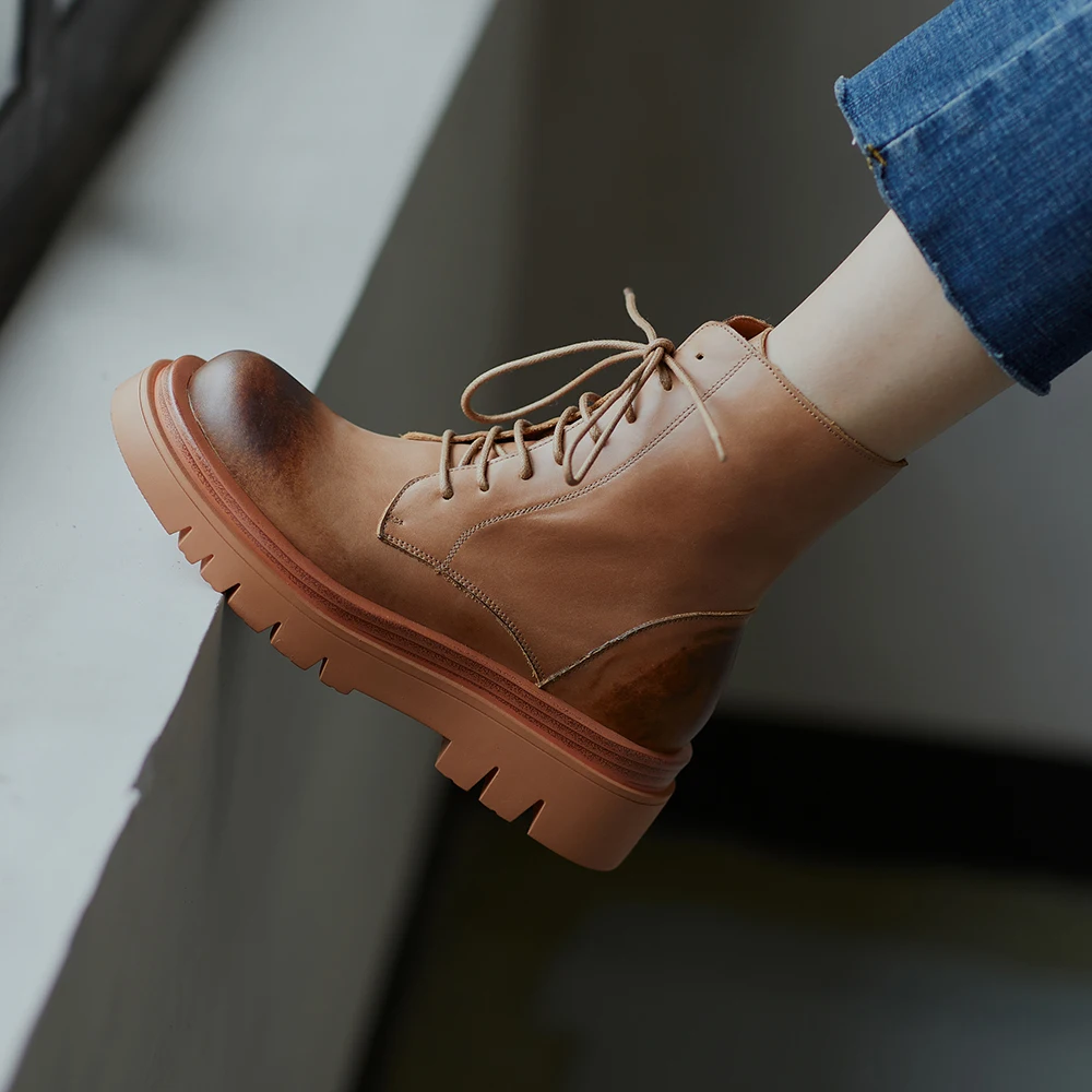 Jual Tendang Pergelangan Kaki Sepatu Wanita Kulit Sapi Asli Waxing Bulat Kaki Penutupan Ritsleting Musim Dingin Wanita Brogue Sepatu Buatan Tangan Hitam Coklat 40