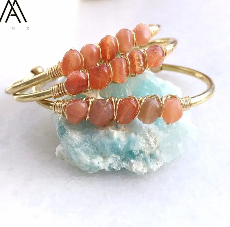 

Women Boho Natural Gems Stone Open Bangle Gold Copper Wire Wrapped Sun Stone Beads Cuff Bangles Bracelets Jewelry BG002AMAB