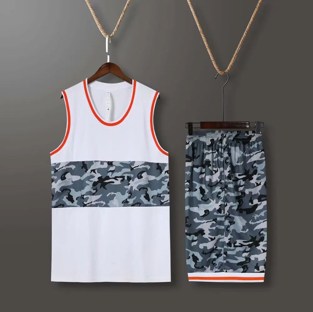 

Sportswear & Accessories
