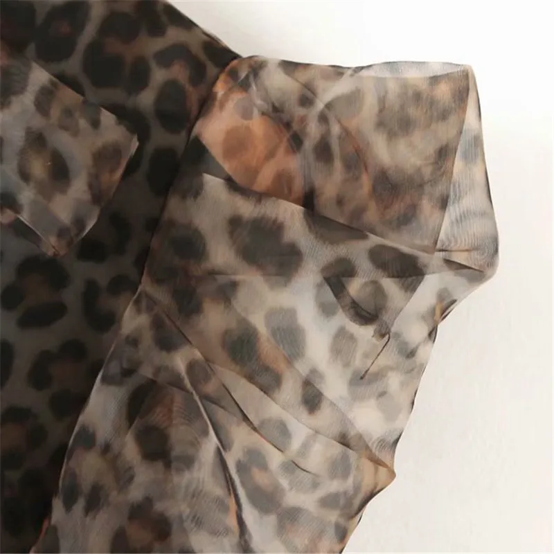 

Women Chic Leopard Bow Tie Collar Blouse Organza Lantern Sleeve Office Wear Female Shirt See Through Top Blusas 2020