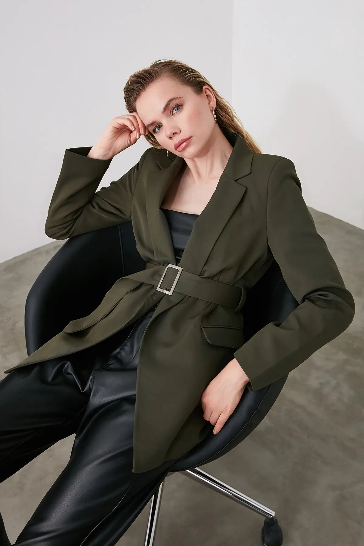 Куртка с поясом TWOAW20CE0340 | Женская одежда