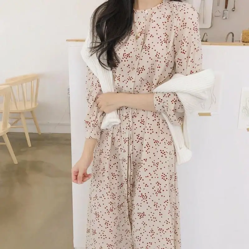 Весна Осень 2019 свободное платье в черный горошек с длинным рукавом и круглым