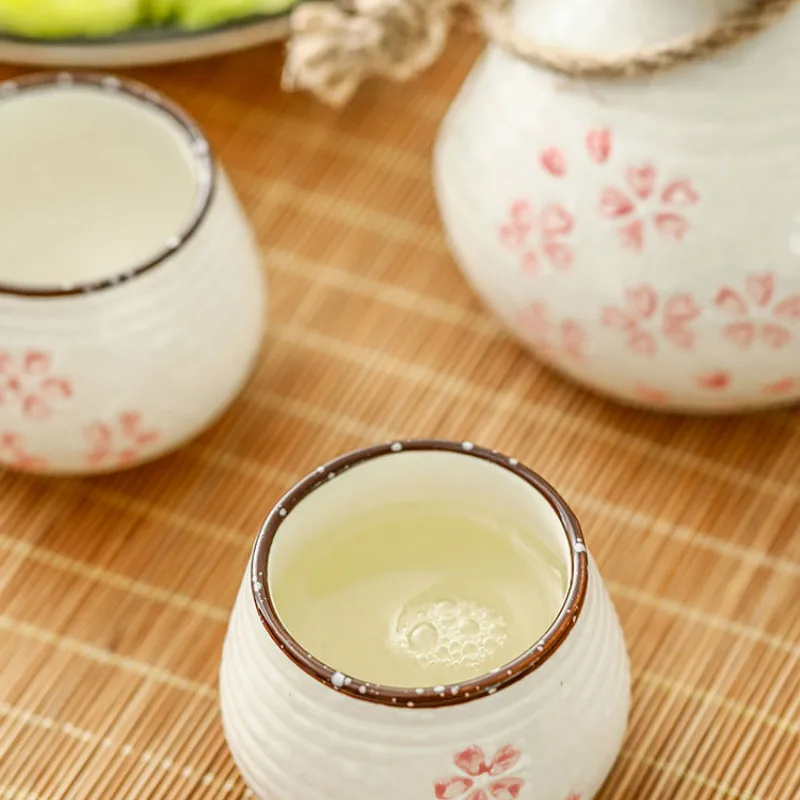 Sakura creative ceramic white wine glass retro sake cup home Japanese small liquor bottle YHJ112301 | Дом и сад