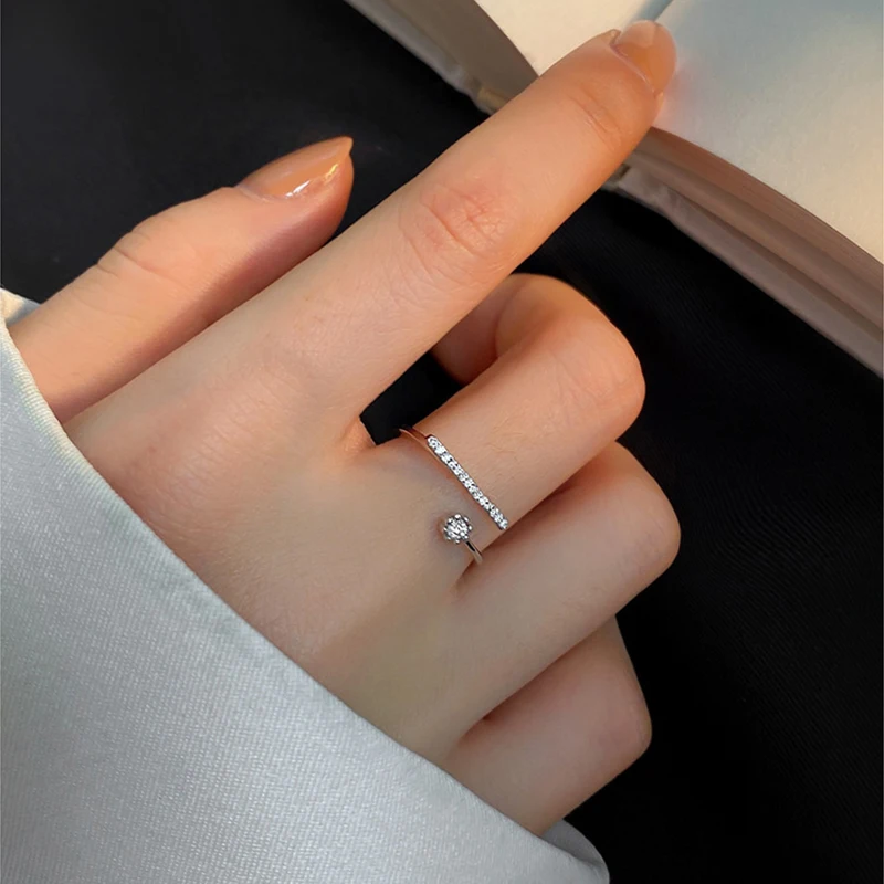 2022 New 925 Sterling Silver Geometric Flash Diamond Open Ring Fashion Personality Index Finger Ring Women's Party Jewelry Gift
