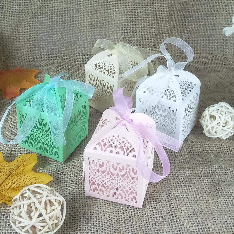 50 шт. ажурные гравировкой с кружевным дизайном Свадебная конфетная коробка для