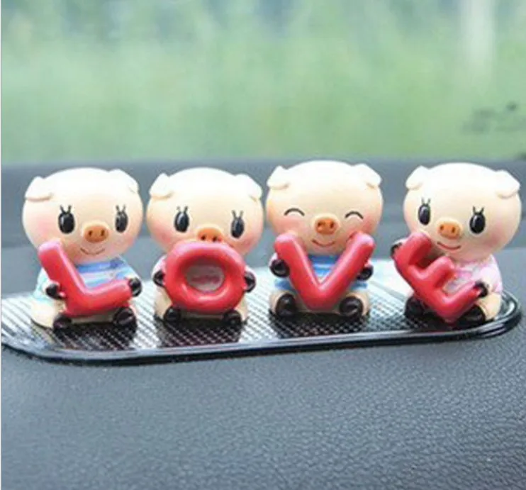LOVE pig creative vehicle adornment dolls car accessories decorations Korean cartoon cars | Автомобили и мотоциклы