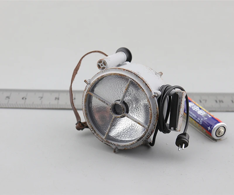

1/6 Scale D80149 WWII German U-boat Senior Sergeant Searchlight Signal Light Model for 12''Figures Body Accessories DIY