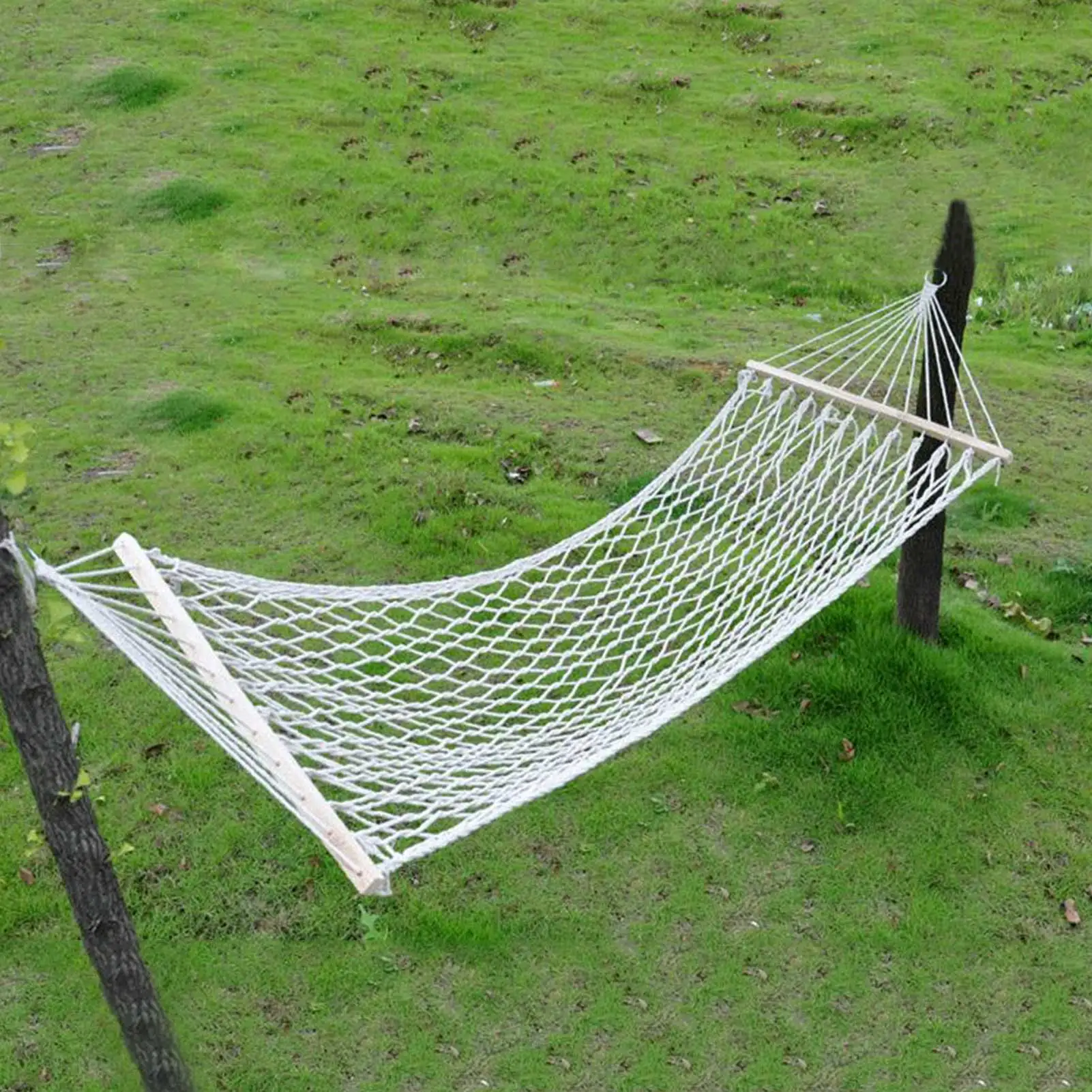 

Portable Outdoor Sport Hammock Outdoor Camping Hammock Mesh Net For Garden Beach Yard Travel Garden Swing Hanging Bed