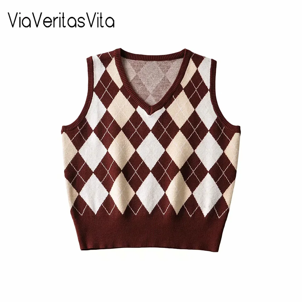 

YAMY Spring Sleeveless Tan Sweater Vest For Women V Neck Vintage Plaid Skinny Retro Knit Tops Y2K Style Korean Fashion Knitwear