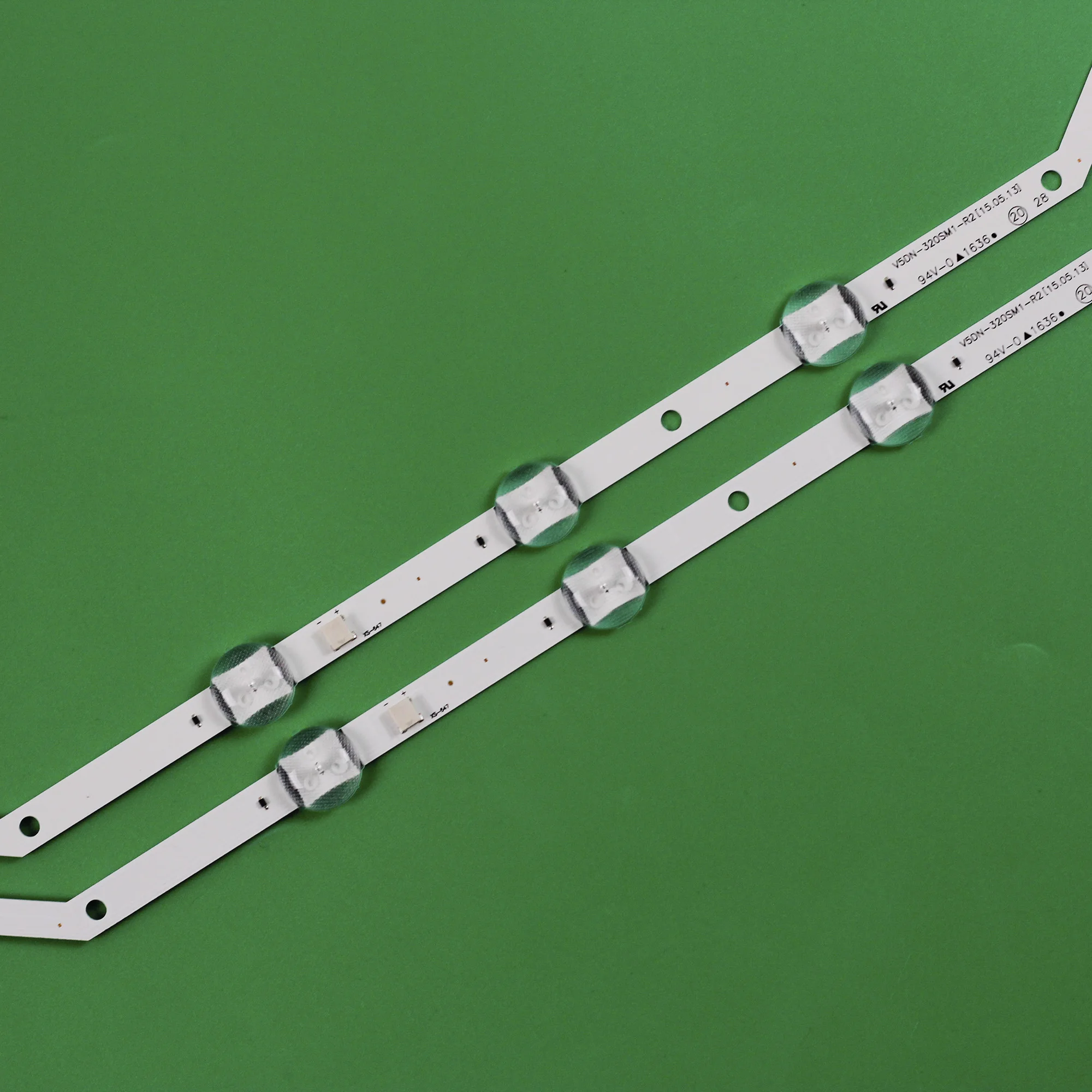 Светодиодная лента для подсветки Lm41-00134A j032bge-R1 2015 SVS32 V5DN-320SM1-R2 UN32J5205 UN32J4000 ue32j5200
