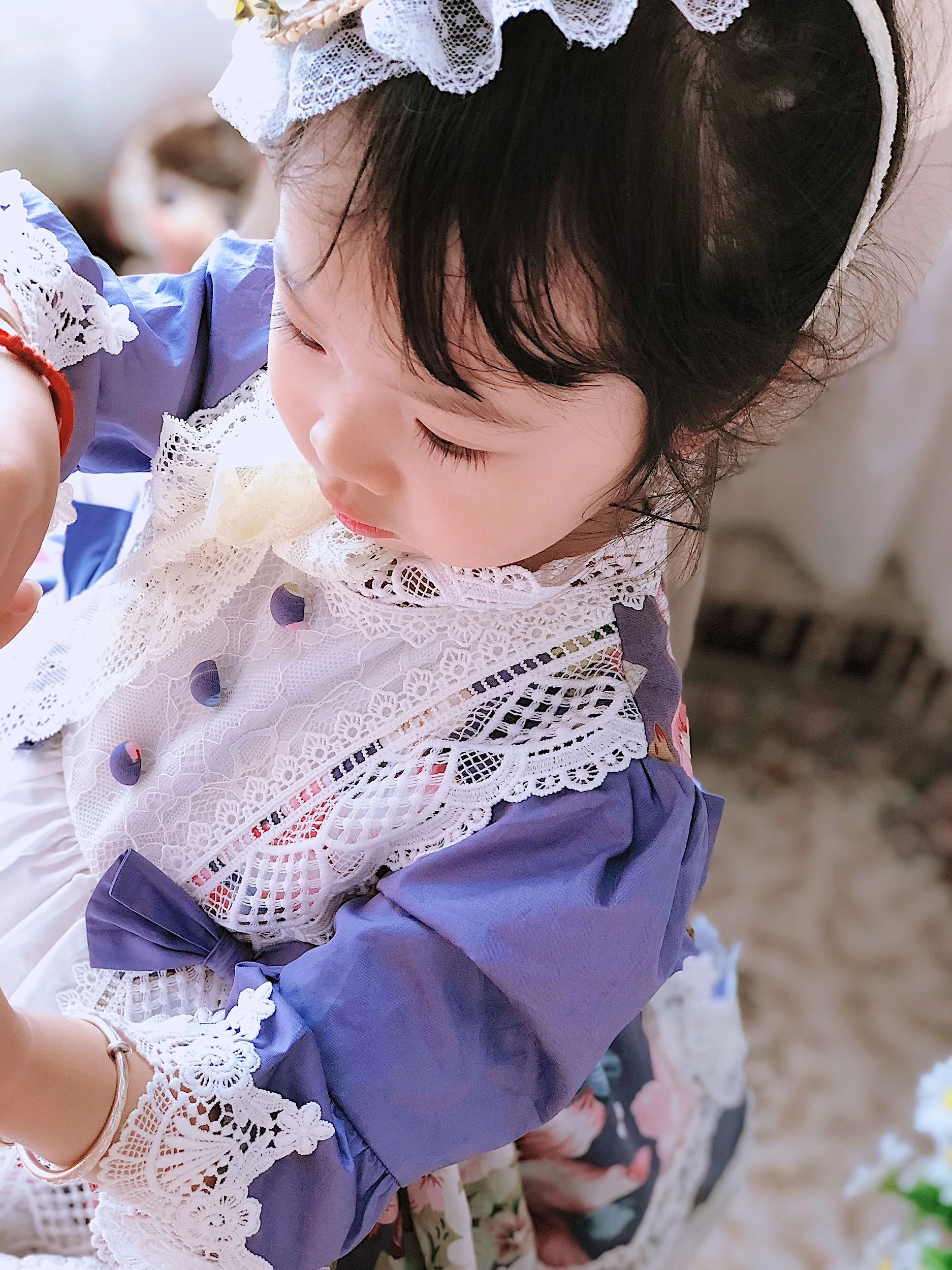 Для маленьких девочек летней Весна фиолетовый старинная испанская Турции в