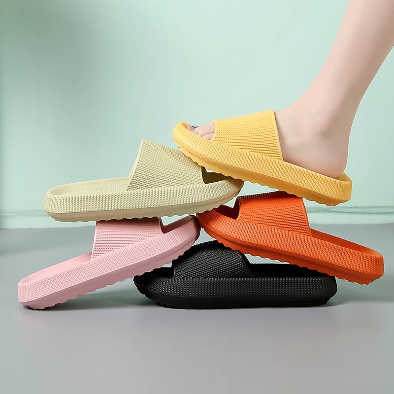 Outdoor Summer Non-slip Filp Flops Thick Platform Bathboom Home Slippers Women Fashion Soft Sole Eva Indoor Slides Woman Sandals