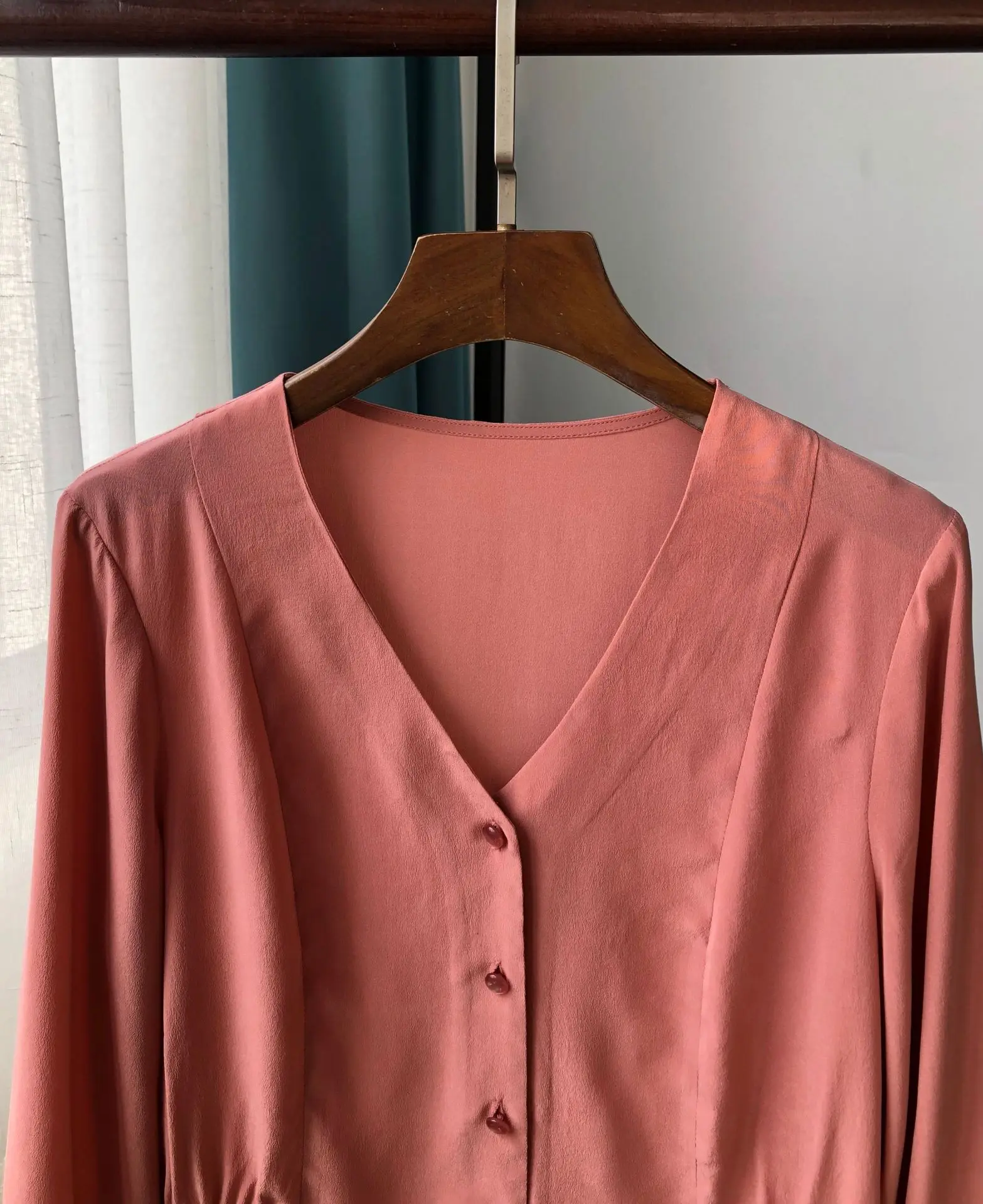 Женская розовая рубашка из 100% шелка красивая/нежная мягкая и восковая шелковая