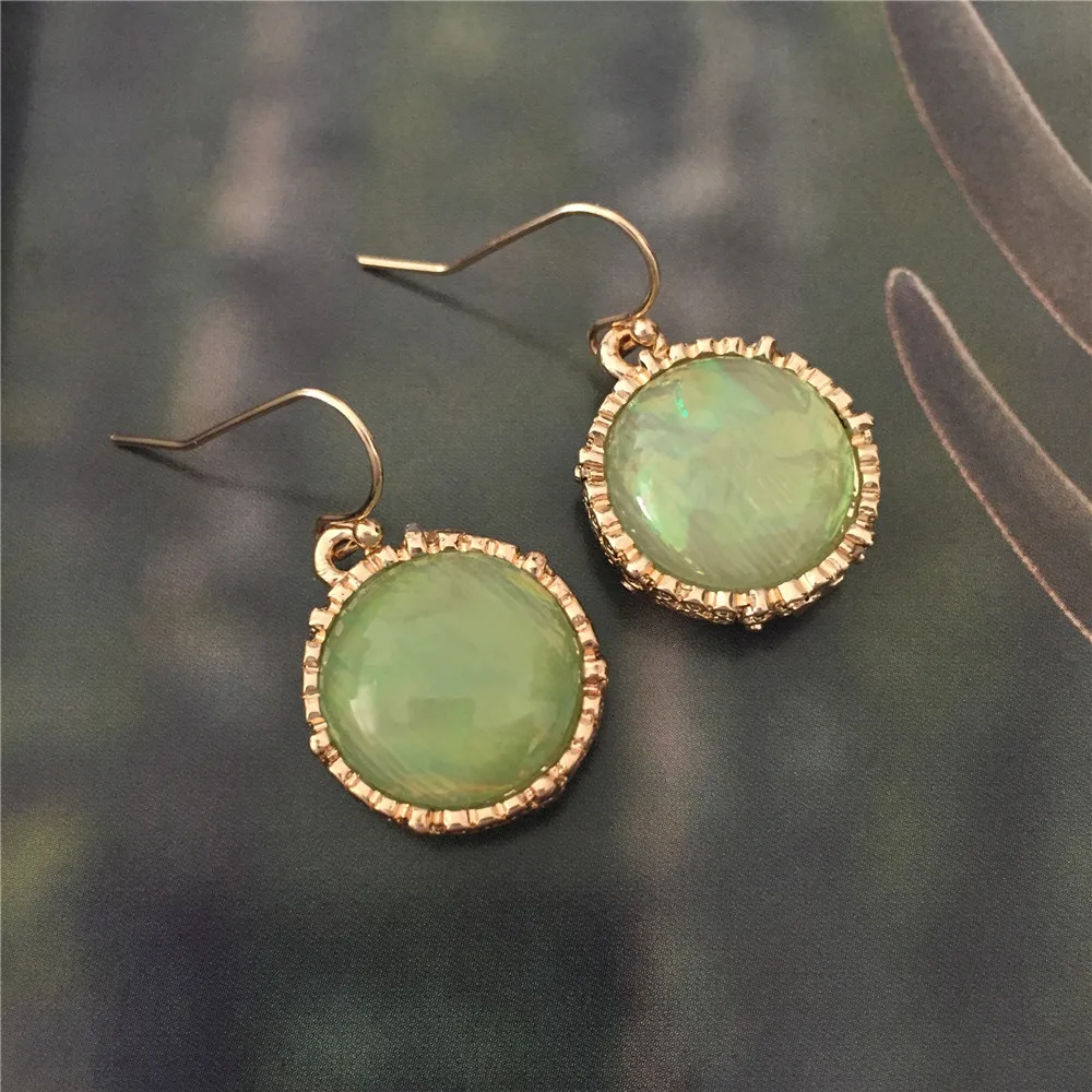 

Casual Gold Color Plating Green Stone Drop Earrings For Women Girl Elegant Gorgeous Sweater Matching Jewelry Accessory