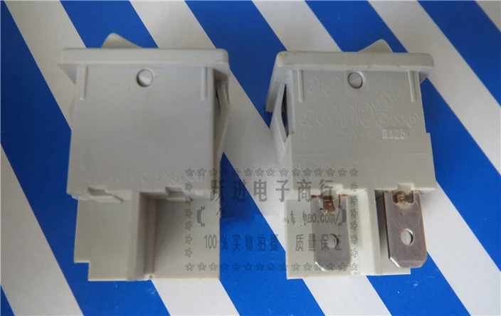 

100% ARC0 2pin 2 gear LECTR1C 10A250V LCD