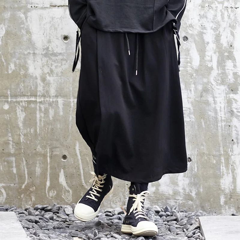 

Men Fashion Causal Wide Leg Pant Japan Style Black Harem Skirt Trousers Streetwear Hip Hop Gothic Loose Male Kimono Pant Mid
