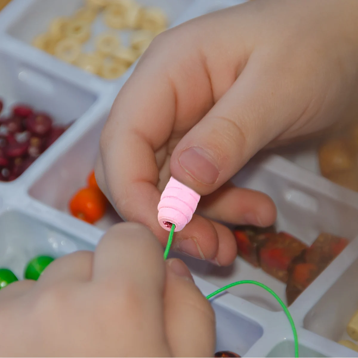 100 шт. детские деревянные бусины с резьбой | Дом и сад