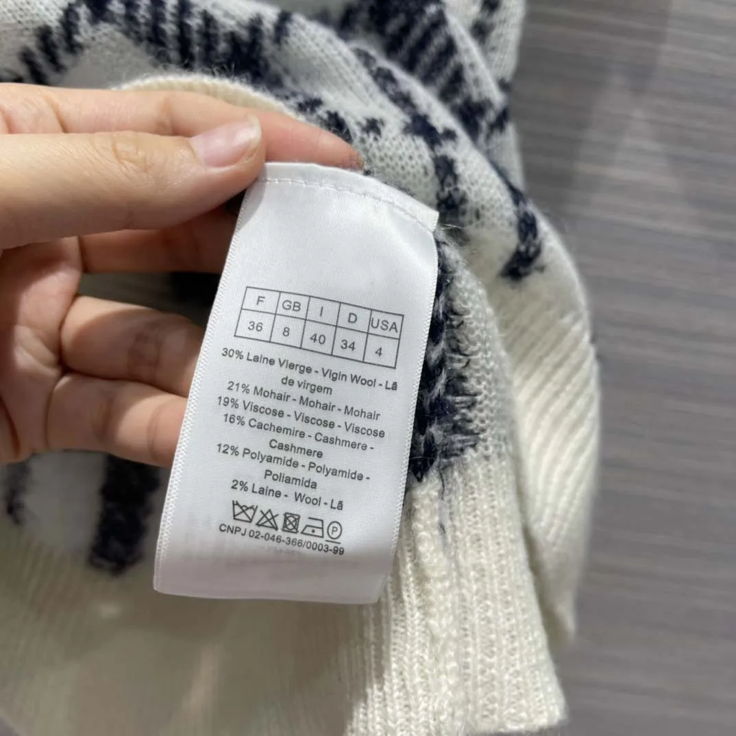 

High Quality Soft Cashmere Blended Tank Top for Women 2021 Autumn Mohair Plaid Sleeveless O-neck Fashion Knit Thin Slim Sweater