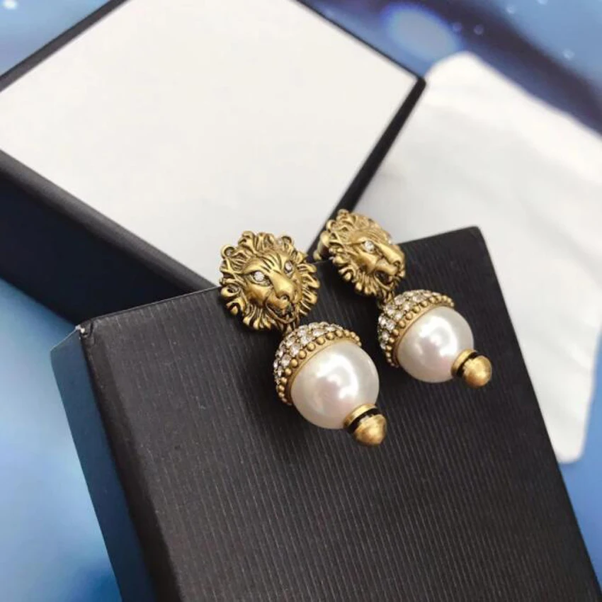 

Fashion Luxury Jewelry Vintage Women Ear Stud Decoration Retro Gold Lion Head Studs Pearl Drop Earrings High Quality