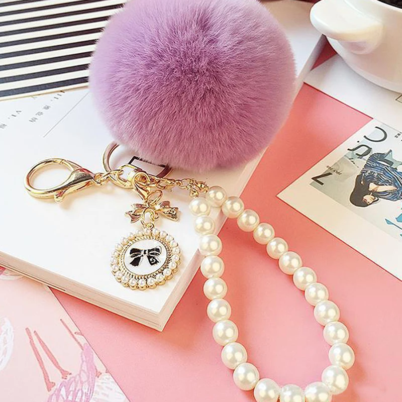 

Pompon Keychain Simple Key Chain Fur Ball Pompom Artificial Rabbit Fur Animal Keychains For Woman Car Bag KeyRing Multi Color