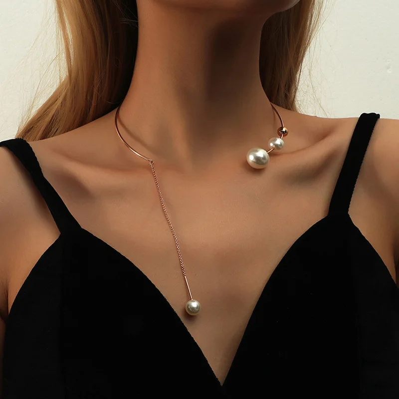 

Elegant Big White Imitation Pearl Choker Necklace Clavicle Chain Fashion Necklace For Women Wedding Jewelry Collar 2021 New