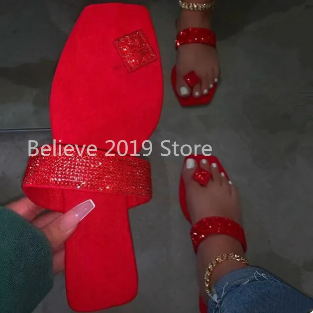 Пляжные Нескользящие прочные весенне-летние новые 2020 яркие шлепанцы со стразами