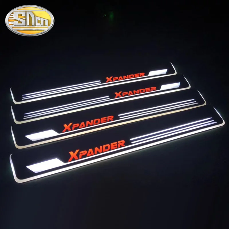 Автомобильная наклейка акриловая движущаяся светодиодная подсветка на педаль