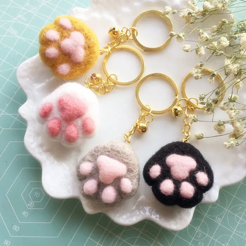Необработанная ручная работа сделай сам шерсть фетр Милая кошка лапы с брелоком