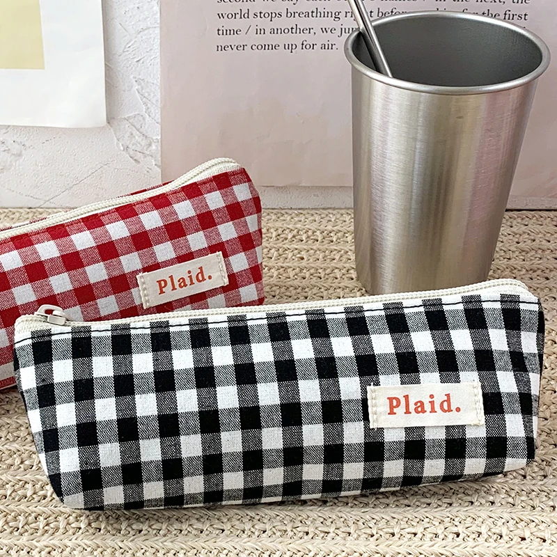 

Plaid Color Pen Pencil Bag Case Cotton Cloth Made Basic Lattice Storage Pouch for Pens Stationery Mack Up School Wallet A6134