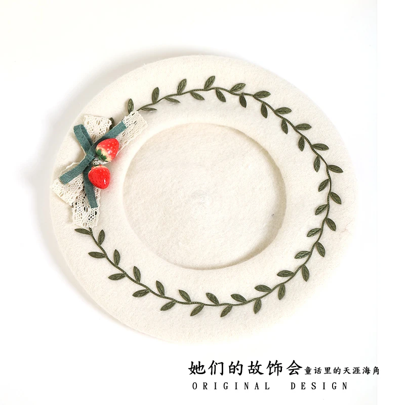 Lolita Autumn and Winter Beret Hat Sweet Lovely Strawberry Green Leaf Seriesc Head Accessories Gloves Ear-Cap H | Тематическая