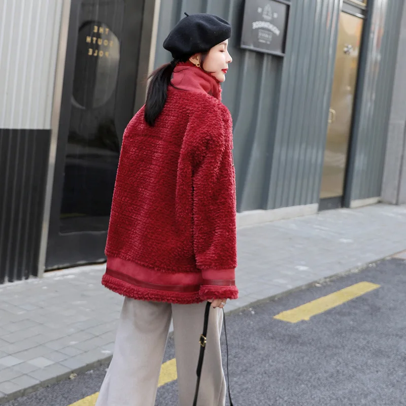 

2020 winter new lamb wool coat Korean version of the big pockets Slim slimming beautiful and elegant womens coat warm M382