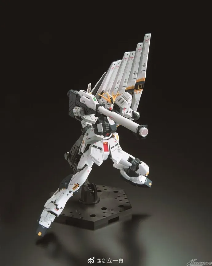 Bandai Gundam RG 1/144 RX-93 NU V собрать модель Наборы фигурки Детские игрушки